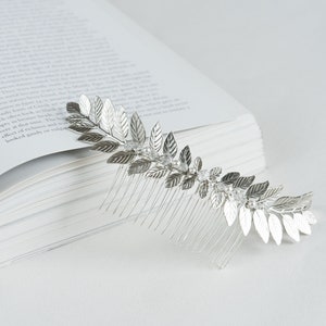 Leaf hair comb, Laurel leaf hair piece, Bridal hair comb for wedding gold or silver, Grecian headpiece HARMONIA Silver