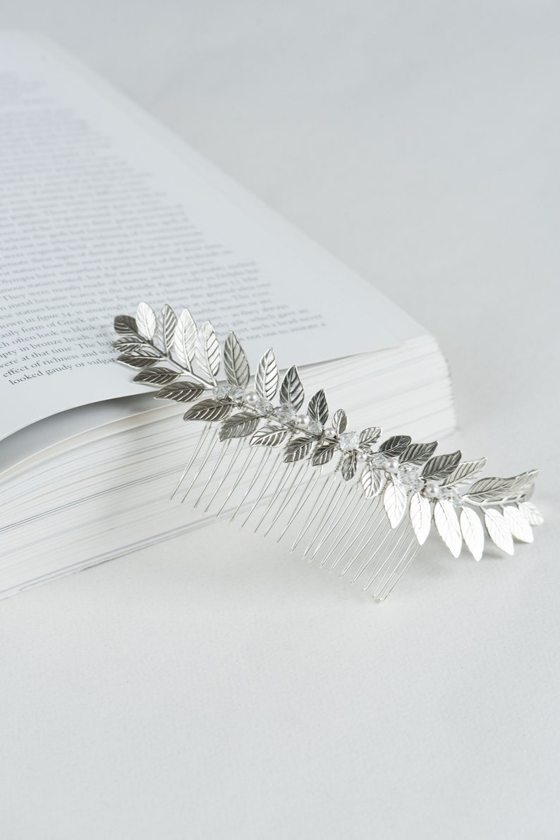 Leaf hair comb, Laurel leaf hair piece, Bridal hair comb for wedding gold or silver, Grecian headpiece HARMONIA Silver