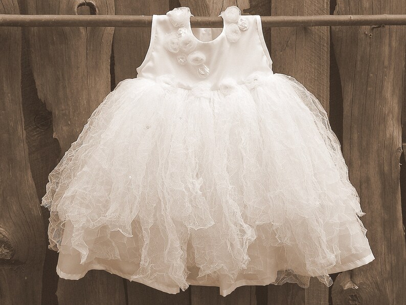 White Flower Girl Dress Rose Bud Tulle Layers Pageant Wedding 12MO 2 4 6 8 10 12