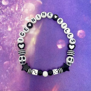 Ice Nine Kills Freundschaft Stil Perlen Armband schwarz weiß Totenköpfe Würfel Sterne Emo Alternative Metal Musik