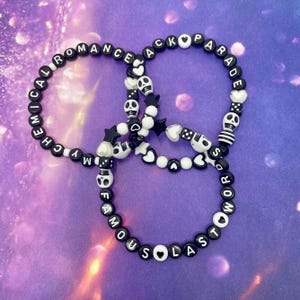 My Ceramic Romance Black Parade Famous letzte Worte Freundschaft Stil Perlen Armbänder Set 3 schwarz weiß Schädel Würfel Sterne Emo Alternative