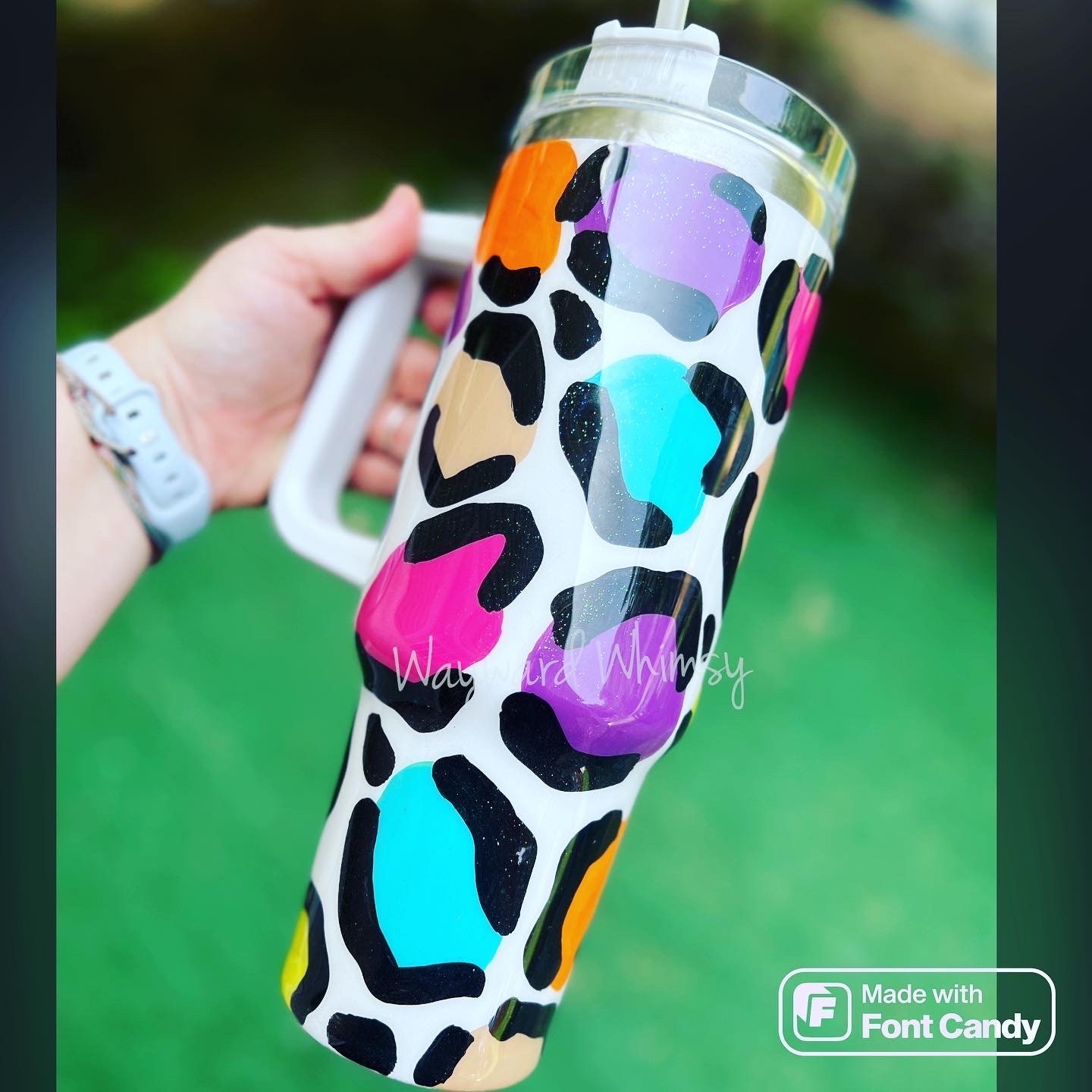 Pink 40oz tumbler with handle, Stanley Dupe with hand painted flower  dasies, Imagine, one of a kind floral wildflower design, water bottle