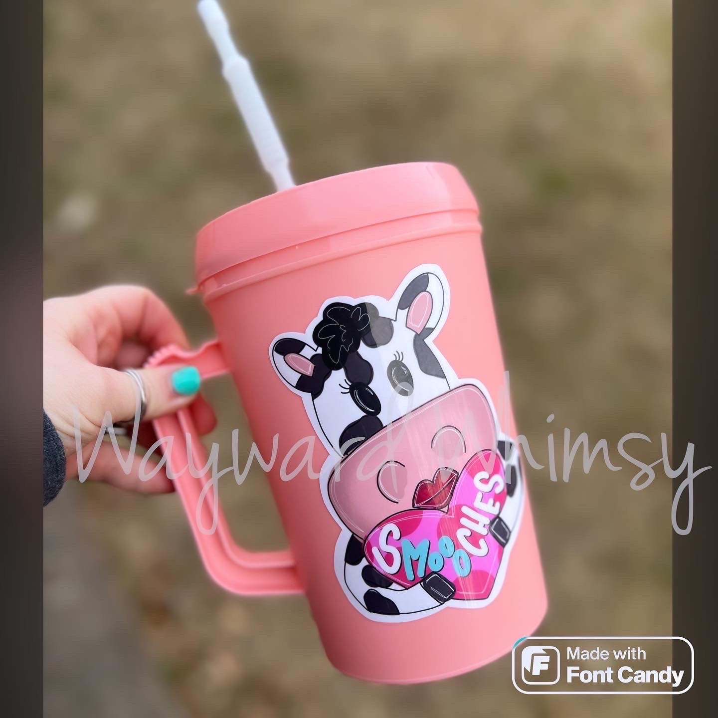 34 0z Mega Mug Hip Sip- Hot and Cold- With Lid and Straw