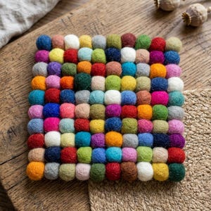 Salvamanteles de fieltro de lana con diseño de confeti, posavasos resistente al calor, redondo, cuadrado y hexagonal, salvamanteles para platos calientes, regalo para anfitriones.