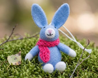 Bunny Ornament, Felt Easter Bunny, Rabbit Ornament, Felt Rabbit Ornament, Rabbit Figurine, Bunny Decor, Animal Nursery Decor