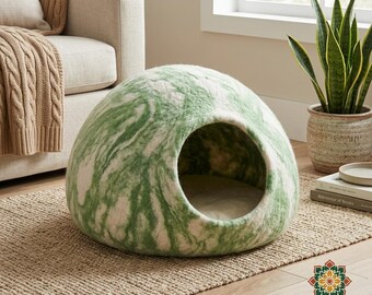 Felt Cat Cave, Wool Cat Bed, Felt Cat House – Handmade Green Cat Cave