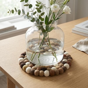 Salvamanteles de fieltro de lana marrón, posavasos resistente al calor, protector de mesa de fieltro con forma de bola, salvamanteles para platos calientes, regalo para anfitriones