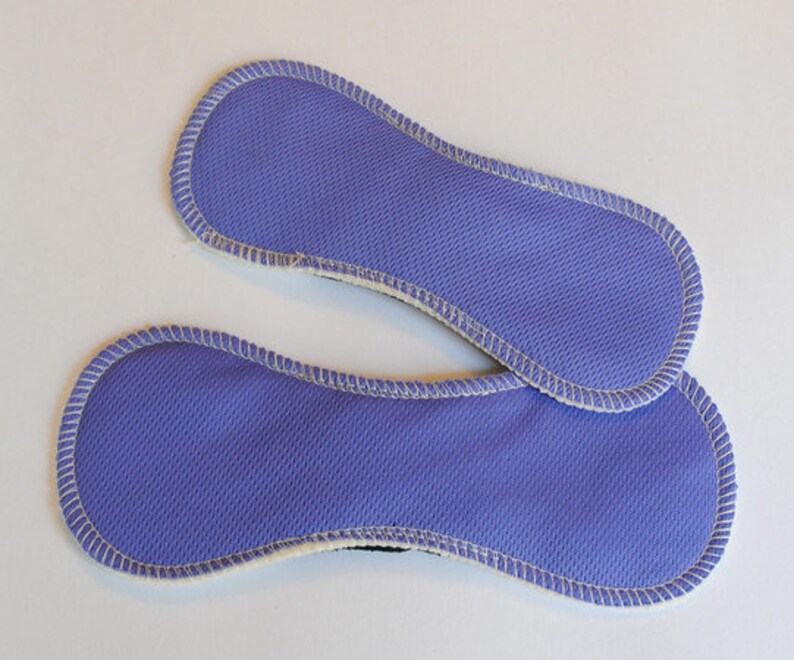 ONE Light Comfort Contour Endura Reusable Cloth Pad breathable
