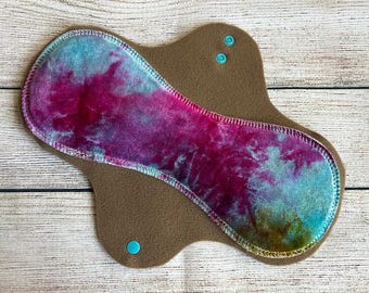 Reusable Cloth Pad for Regular Flow - 11.5" Long Contoured