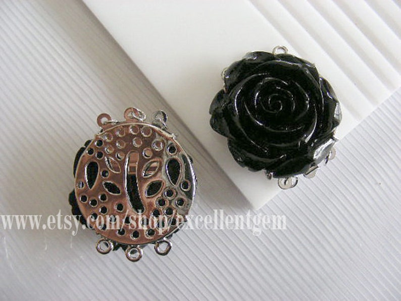 2pcs Resin Rose flower wih brass 3 strands clasp in black color-30mm