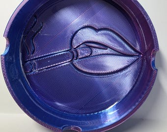 Red blue ashtray