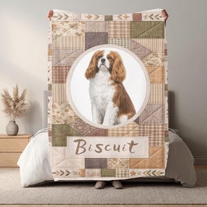 Custom Dog Photo Blanket, Pet Name Country Patchwork Oval Throw, Farmhouse Quilt Look Fleece, Heirloom Home Gift for Dog Moms