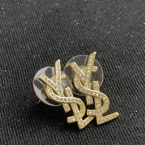 YSLロゴデザインのシルバーのピアス Ysl Logo Earrings - Etsy