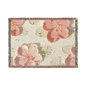 Floral Woven Cotton Blanket: Cozy Throw with Fringed Edges
