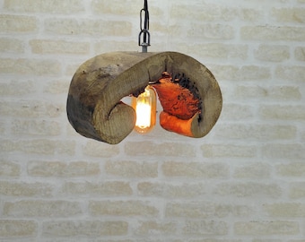Lámpara colgante de troncos de madera de castaño hecha a mano / Iluminación de isla de granja