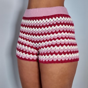 ピーチビーチクロッシェショーツ | クロッシェパターン | デジタルダウンロード | 上級初心者 | Shayla East 著