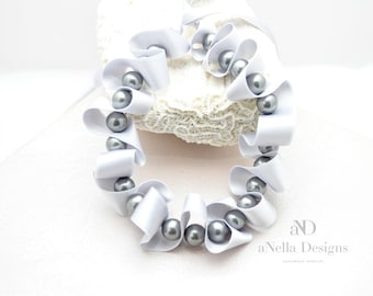 Grey pearl necklace with silver silk ribbon Statement jewelry Birthday gift for bridal party bridesmaids mom big bold chunky necklace