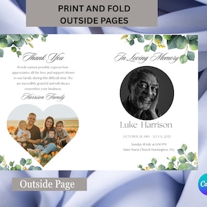 Könnte beinhalten: Gedenkkarte mit Familienfoto in Herzform und Text. Die linke Seite lautet „Danke“ und enthält eine Dankesbotschaft. Die rechte Seite lautet „In Loving Memory“ mit einem Foto eines Mannes und seinem Namen, Luke Harrison.