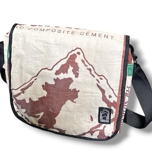 Bolso bandolera clásico reciclado Mountain