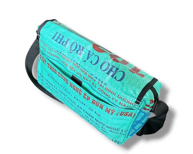 Bolso bandolera clásico reciclado imagen 2