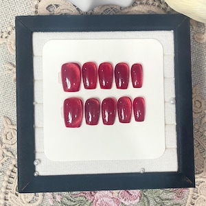 Red wine-shiny glitter red nails handmade short coffin nail, fake nails, gift for her, glossy nails trendy lucky nails, Red cat eye nails