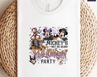 Vintage Musse Piggs Inte Så Läskiga Halloweenfest 2025 Alla Karaktärer Skelettskjorta, Disney Halloweenskjorta, 2025 Halloween Disney Familjeskjorta