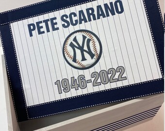 Yankee&#39;s Keepsake Memorial Box for the Older Yankee Fan