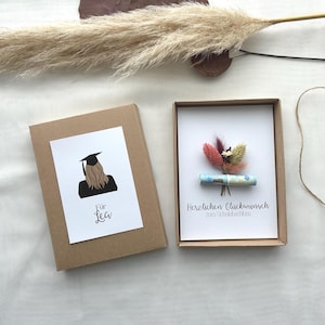 Personalisierte Geschenkbox zum Schulabschluss, Abitur – Geldgeschenk zur Zeugnisvergabe – Abschluss Geschenk für Schüler mit Trockenblumen