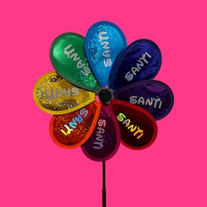 Personalisierte Gedenk-Windmühle aus PVC – Name für Sternenkind/Kindergrab, wetterfest, 71 cm, Ø 30 cm, Stange 57 cm