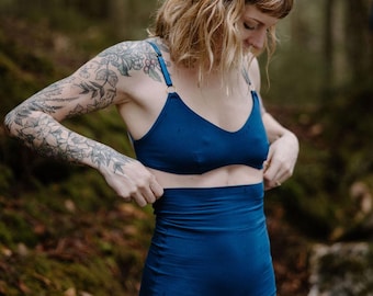 BRAGUITA DE CINTURA IMPERIAL / Ropa interior de cintura extra alta