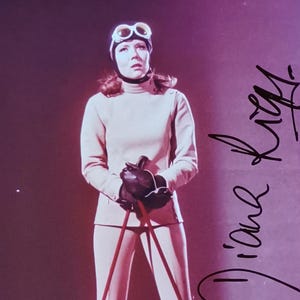 Diana Rigg, The Avengers, Autograph Original Signed 10x8 inch Photo, Coa