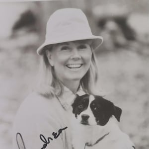Doris Day, The Doris Day Show, Signed Autographed 7x5 Photo
