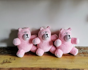 トイ・ストーリー1995をモチーフにしたピンクのクマのぬいぐるみ、トイ