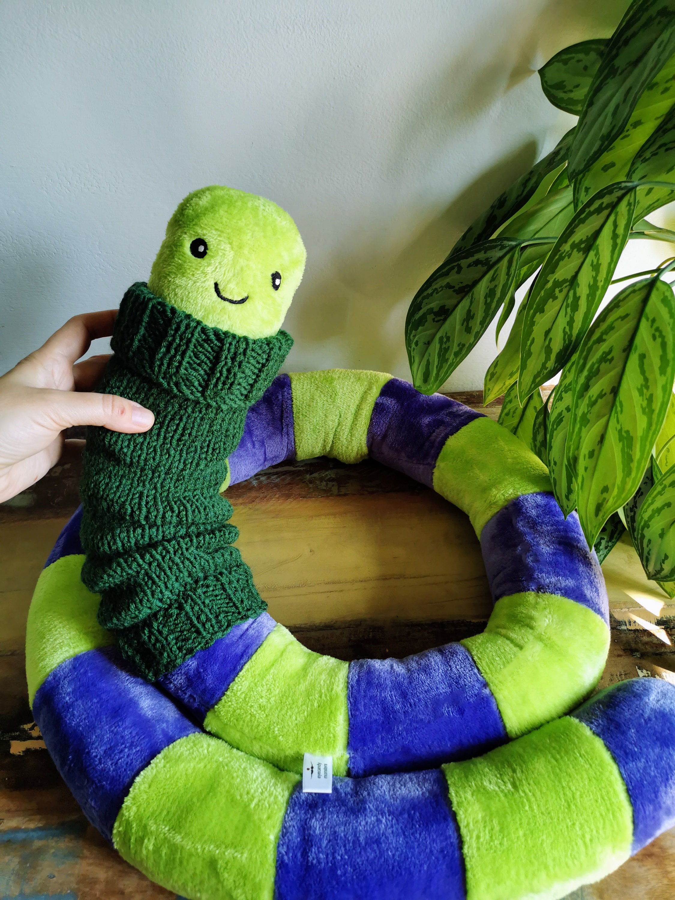Gusano gigante de peluche, tejido a mano, cuello alto, decoración divertida para el hogar (200 cm) - México