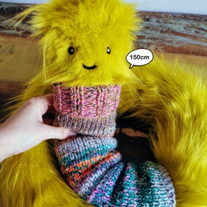 Whimsical Giant Worm: A Yarn-Knitted Fantasy Creature 150cm