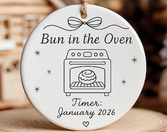 Pregnancy Custom Bun in the Oven Announcement Ornament | Personalized Baby Reveal Keepsake