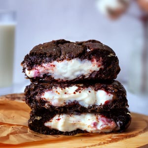 Raspberry Cheesecake cookies | Gourmet NY Cookies | Chocolate chips | Cheesecake Stuffed Cookies | Digital Download