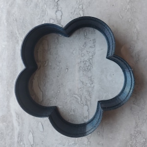 3D file for Flower Trinket Dish cutter, cookie cotter, clay cutter, Polymer clay cutter