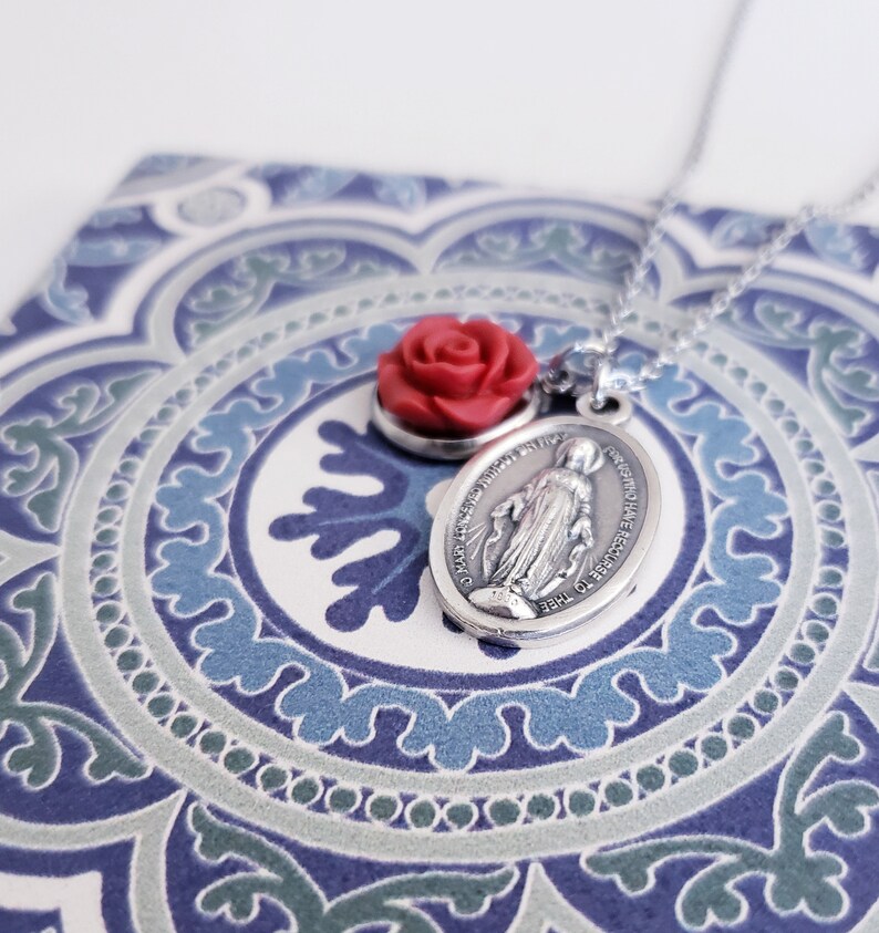 Miraculous medal necklace Silver Miraculous medal Catholic Miraculous medal Catholic jewelry Silver necklaces for women Catholic medal Medal