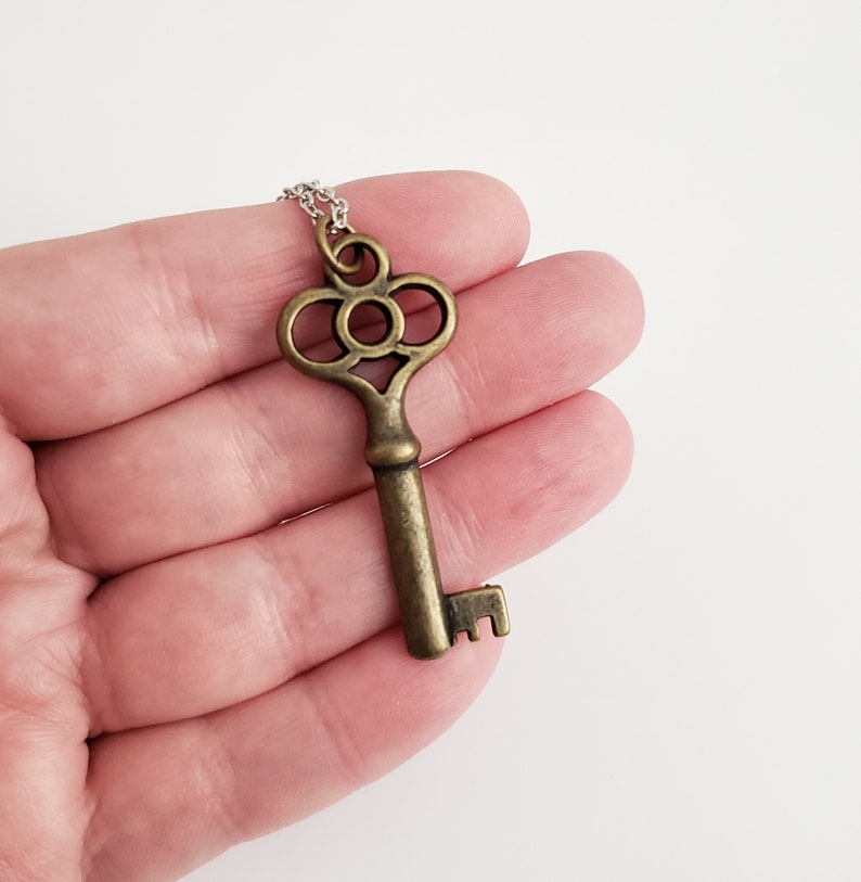 Skeleton Key Necklace Vintage Pendant To My Heart Silver Jewelry Long Gift For Her Women - Meaning Of Key Pendant Necklace Skeleton Key Necklace Vintage Pendant To My Heart Silver Jewelry Long Gift For Her Women - Meaning Of Key Pendant Necklace