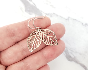 Leaf earrings dangle Leaf earrings silver Stainless steel earrings Dangle leaf earrings Silver leaf earrings Leaf stainless steel dangles