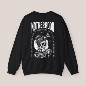 Motherhood Backprint Sweater, Mothersday Gift, Mom Sweatshirt, Motherhood Gift, Mom Jumper, New Born Mom Gift, Birth Gift, Mother's Day Gift Black