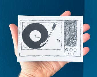 Postkarte „Plattenspieler“ – Musik Karte | Vinyl Design | Retro Typo Karte | Geschenkidee für Musikliebhaber & Nostalgiker