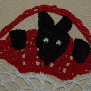 Dogs in Baskets Crochet Doily Pattern - Etsy