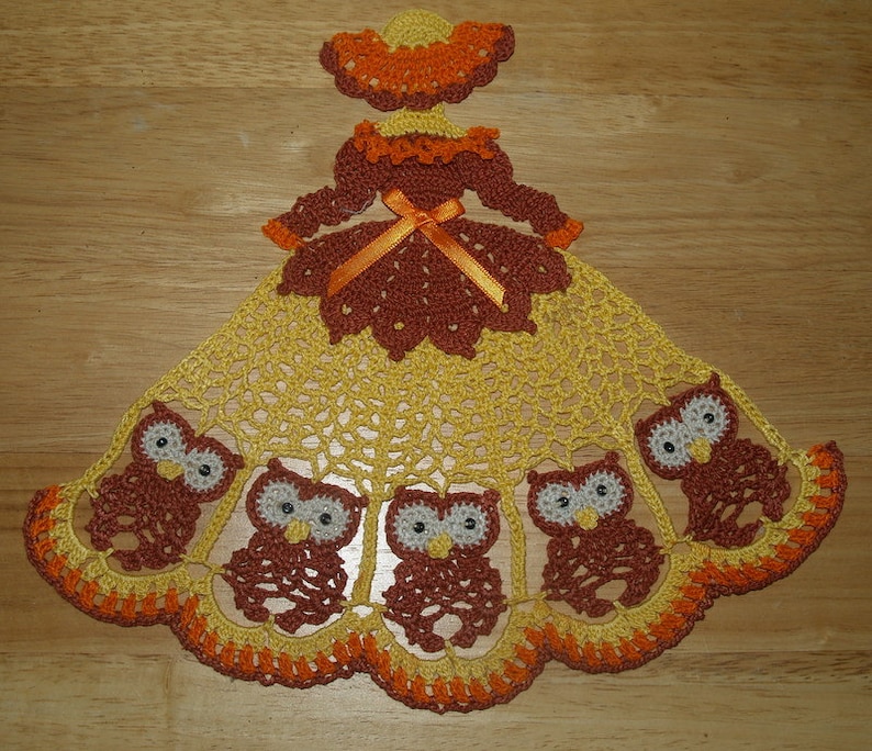4 Crochet Doily Girl Pattern Lot- Owls, Roses, Sunflowers, and Apples ...