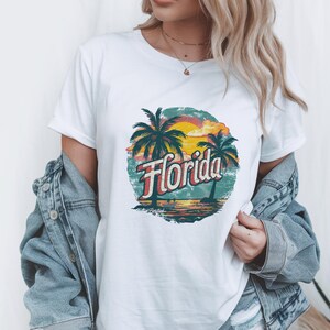Florida Vacation T-Shirt – Retro Sunshine State Florida Tee – Vintage Beach Shirt – Surf Sunset Florida Tee – Palm Tree T-Shirt - Summer Tee