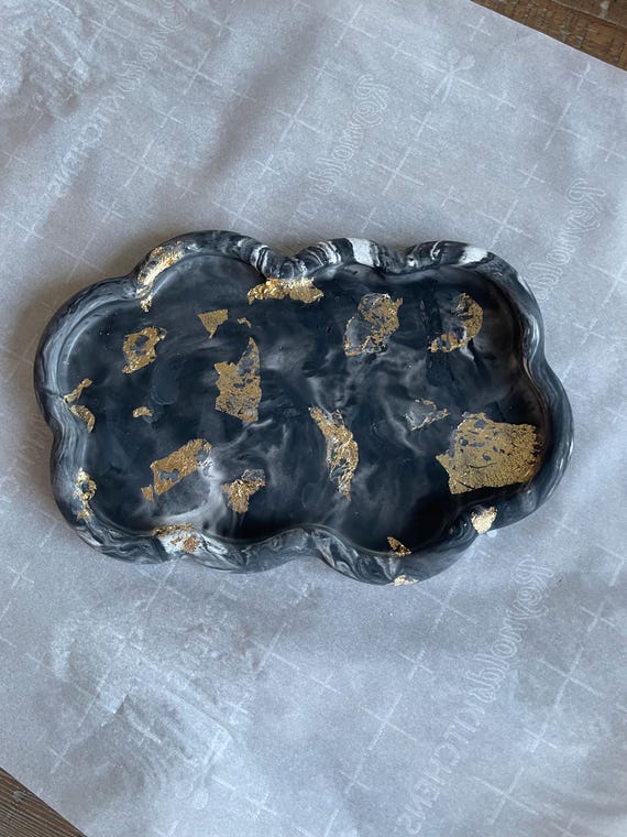 Gentleman’s black with gold inlay trinket tray
