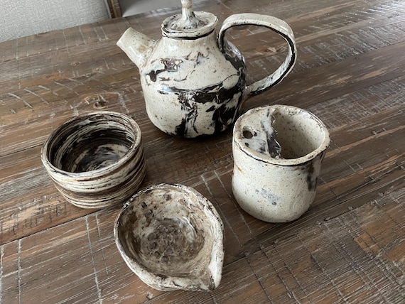 Exquisite ceramic rustic tea set