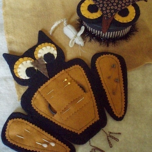 PDF DOWNLOAD DIY Primitive Halloween Night Owl Needlekeepers Pattern by cheswickcompany