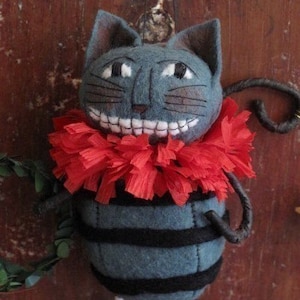 DIY KIT Cheshire Cat Ornament Alice in Wonderland by cheswickcompany
